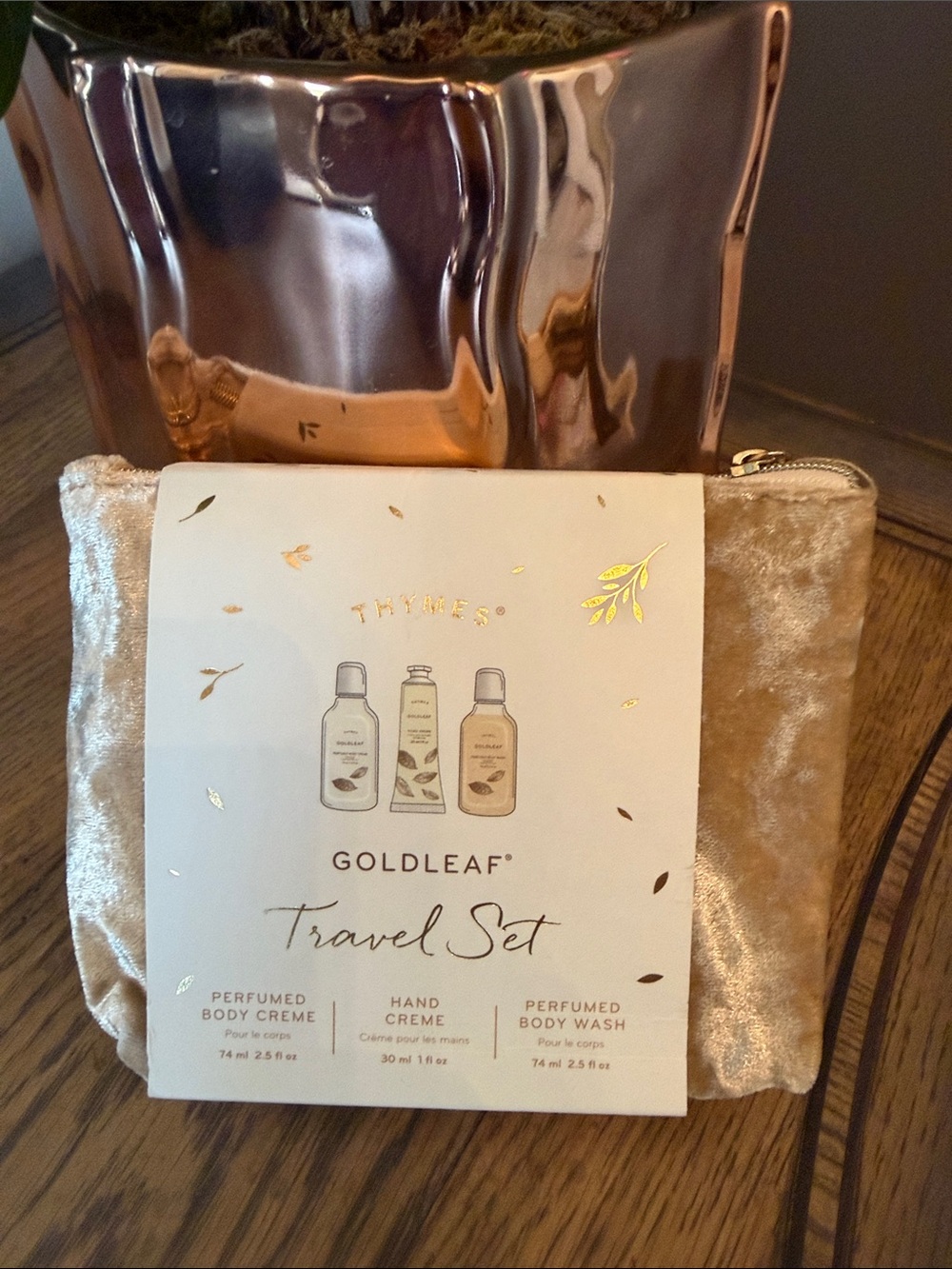 Thymes Gold Leaf Velvet Travel Pouch with Travel Set